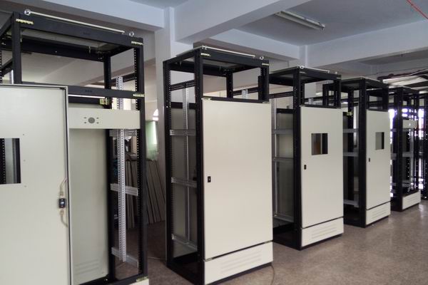 滕州控制箱-3683谈谈控制箱的维护和保养事